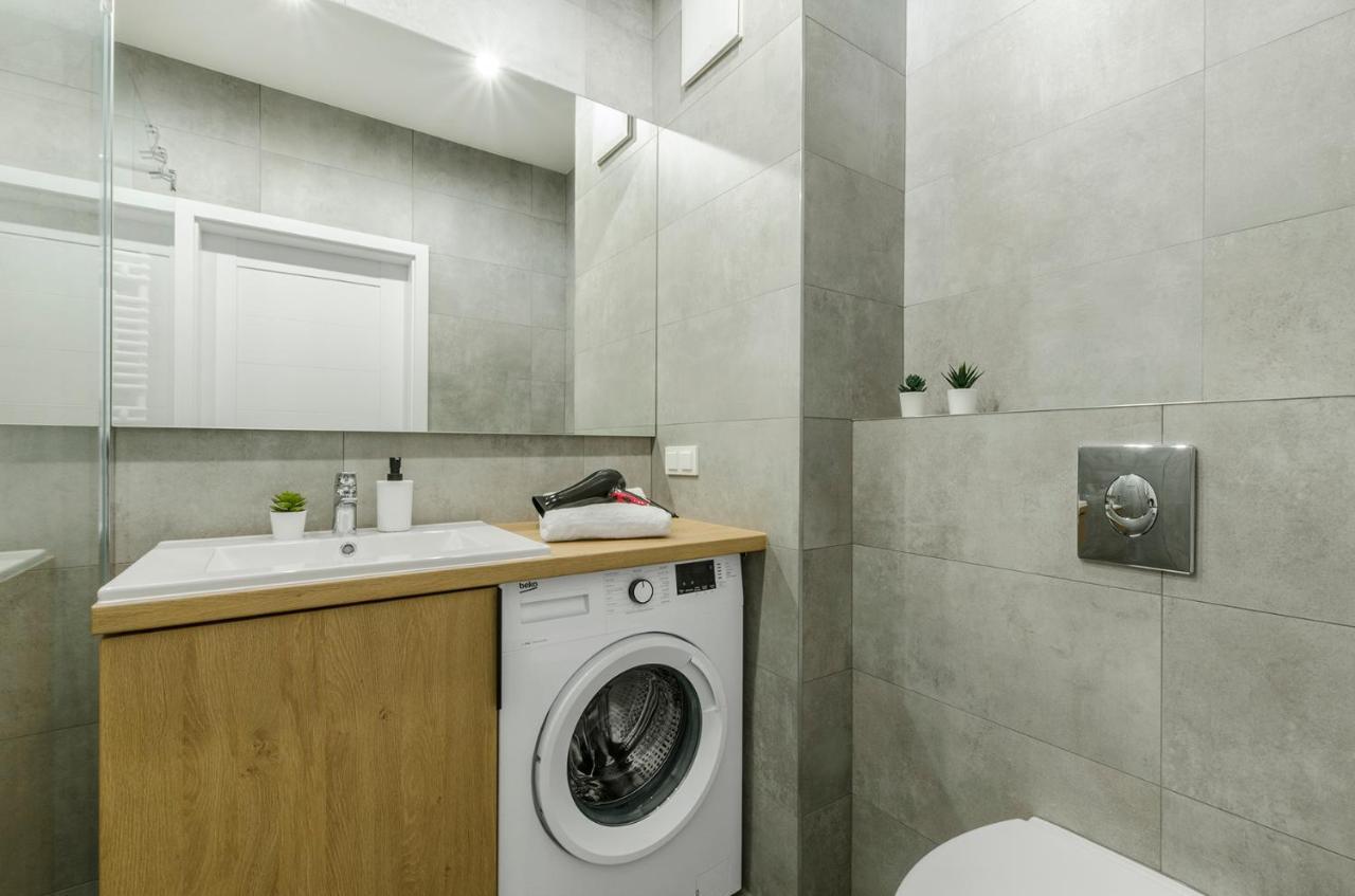 Aparthouse Fabryczna Łódź Esterno foto