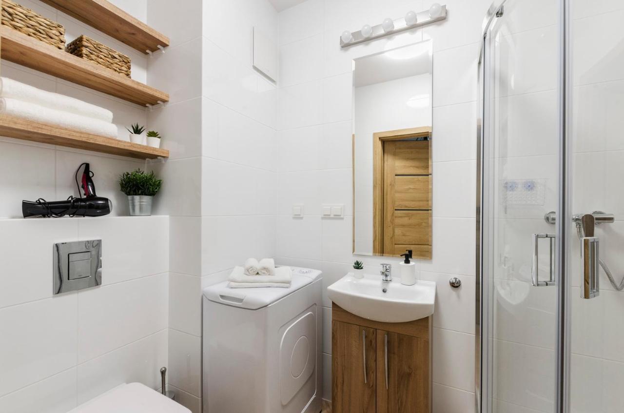 Aparthouse Fabryczna Łódź Esterno foto